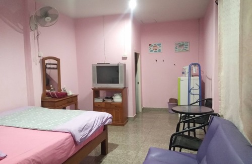 Sung Noen Hotel | Rombaramee Villa Resort