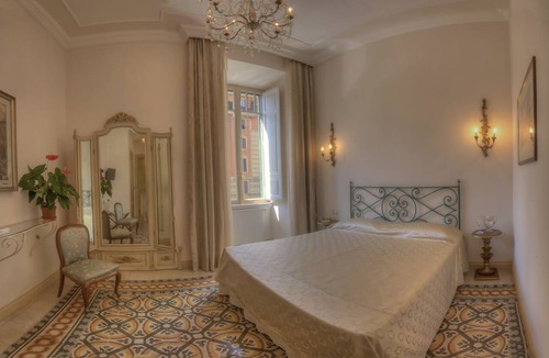 San Giovanni House | Rome Charming Suites