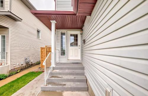 Southwest Calgary House | Rome, Sweet Home