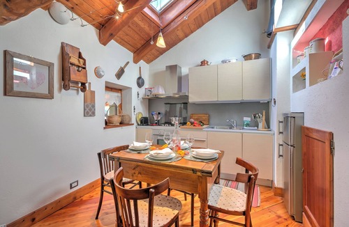 Cesana Torinese Apartment | Romito Lodge Apartment Mountain Retreat