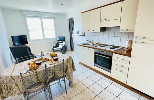 Forges-les-Bains Apartment | Ronsard