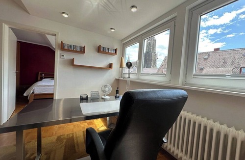 Ulm Apartment | Rooftop 3 room Penthouse unique Cathedral view