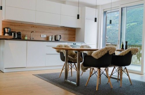 Naturno Apartment | Rooftop Apartment - Alpstay
