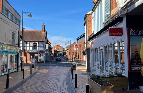 Basingstoke Apartment | Rooftop Apartment on Town Centre High Street