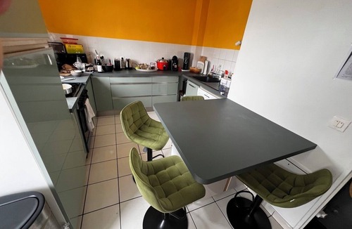 Villejuif Apartment | Rooftop Avec 3 Chambres, 90m2 Terrasse, vue Paris/tour Eiffel . 5min du Métro7