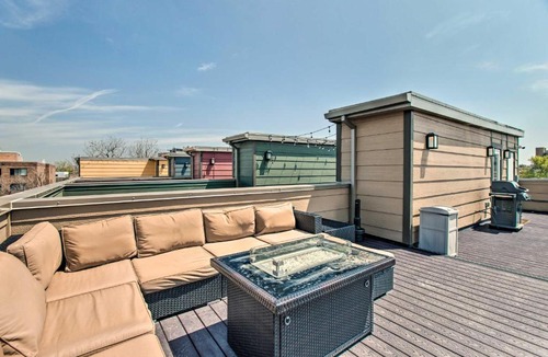 San Rafael House | Rooftop Deck & City Views: Denver Abode!
