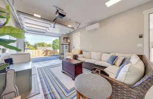 Roxhill House | Rooftop Deck + Private Patio! West Seattle Home