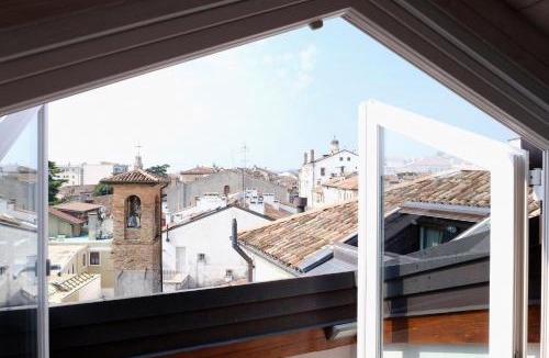 Conegliano Apartment | Rooftop nest