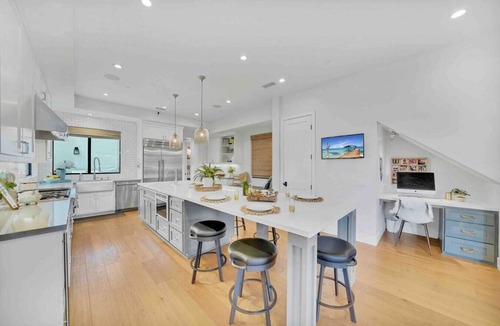 Huntington Beach House | Rooftop Ocean Views/2min Walk To Beach/Private Pool