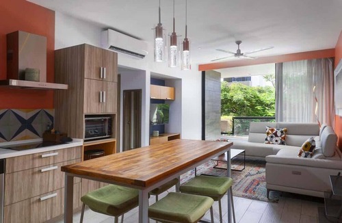 Gonzalo Guerrero Condo | Rooftop Pool Condo Steps from Beach & Dining