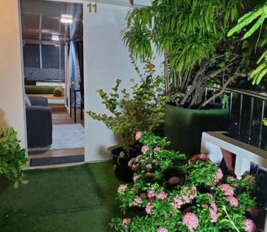 Male House | Rooftop Rooms