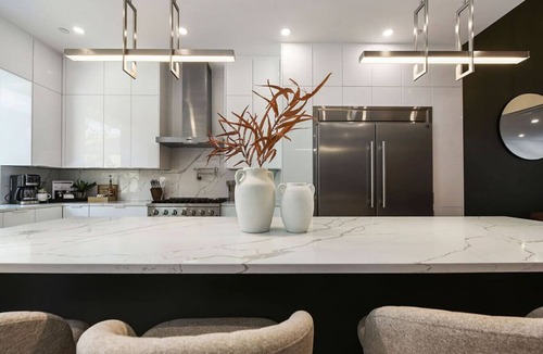 Lawrenceville House | Rooftop Sauna + Hot Tub | Spa Room | Cabana!