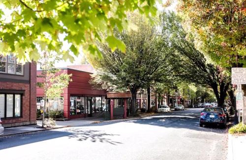 McMinnville House | Rooftop Studio