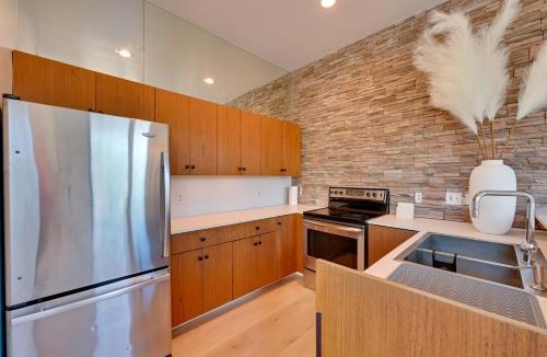 Little Italy House | Rooftop w/Views: Modern Little Italy Townhome