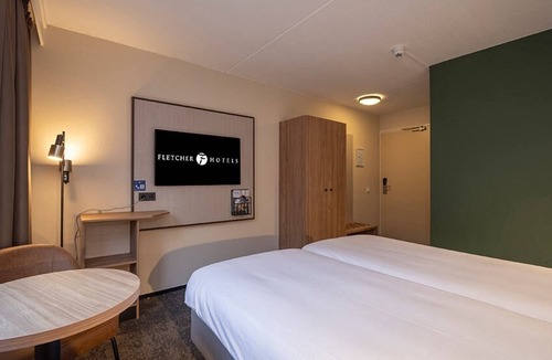 Arcen Hotel | Rooland Stay | Single Unit | Scenic Arcen Location