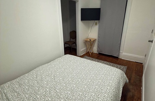 Eastside Bed & Breakfast | Room - 201