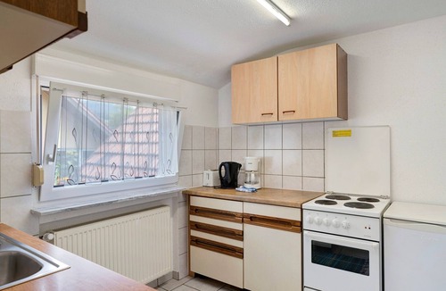Baden-Baden Apartment | Room '3' with Shared Terrace and Wi-Fi