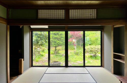 Takayama Bed & Breakfast | Room 48