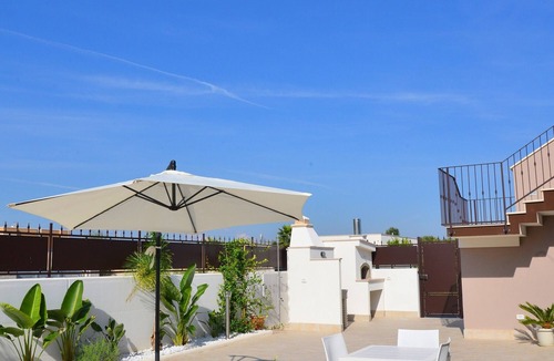 Torre Canne Apartment | Room 5 with Shared Garden