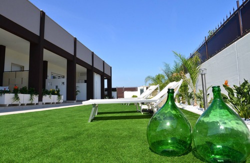 Torre Canne Apartment | Room 5 with Shared Garden
