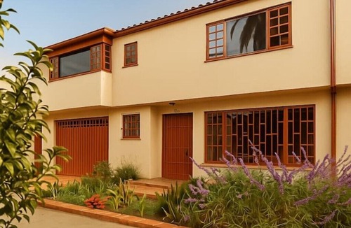Quinta Paredes House | Room 6