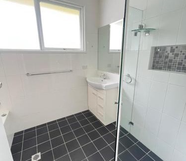 Carlingford House | Room 62