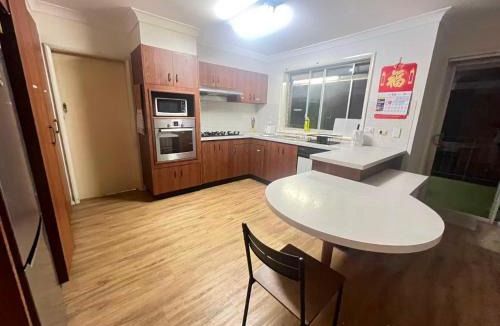 Epping House | Room 83