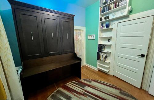 Mount Baker House | Room at 4114
