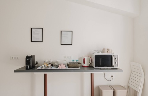 San Giuseppe Jato Apartment | Room "Camera 2" with Balcony, Wi-Fi, and Air Conditioning