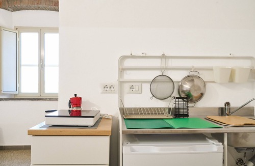 Riotorto Apartment | Room 'Camera 3 - Del Ponti' with Shared Garden and Wi-Fi