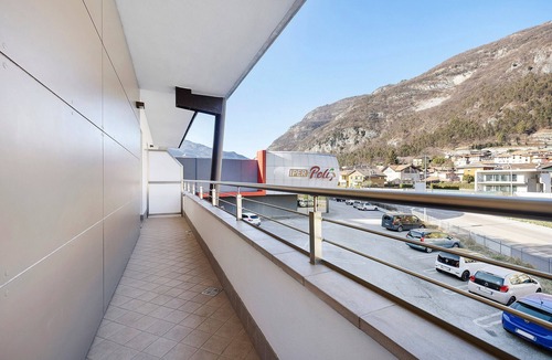 Mori Apartment | Room 'Camera Matrimoniale' with Mountain View, Wi-Fi and Air Conditioning
