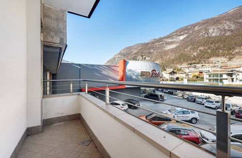 Mori Apartment | Room 'Camera Matrimoniale' with Mountain View, Wi-Fi and Air Conditioning