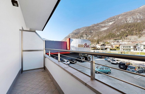 Mori Apartment | Room 'Camera Matrimoniale' with Mountain View, Wi-Fi and Air Conditioning