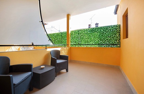 Gavardo Apartment | Room 'Camera Mountain' with Mountain View, Private Terrace and Wi-Fi