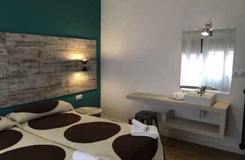 Santo Domingo de la Calzada House | Room Concept Hostel