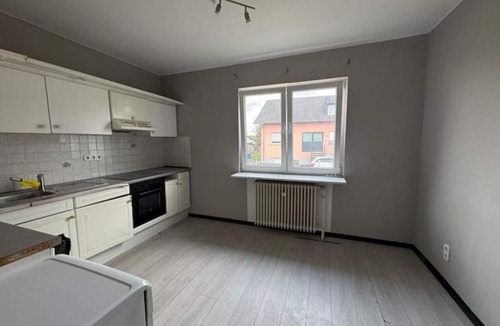 Ramstein-Miesenbach Apartment | Room in Landstuhl (Room 10, upper floor)