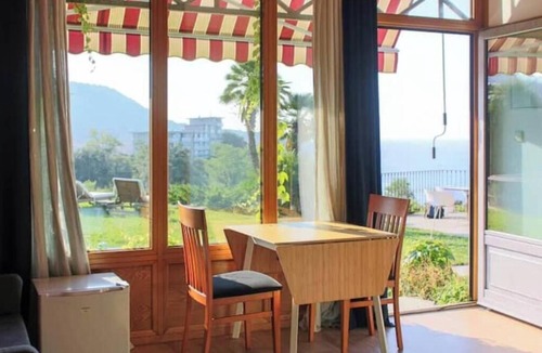 Leagi Bed & Breakfast | Room in Lekeitio garden v3