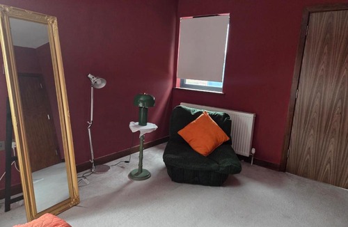 Leyton House | Room in penthouse apartment in Leyton