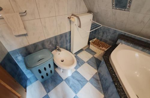 Preddvor House | Room Janez
