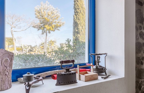 Elvas House | Room 'Lebre' with Shared Pool, Wi-Fi and Air Conditioning