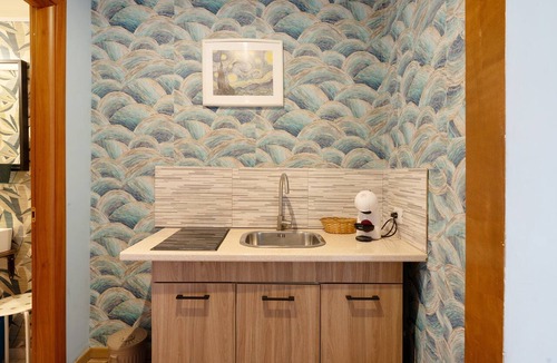 Meta Apartment | Room 'Maruzzella' with Shared Terrace, Wi-Fi and Air Conditioning