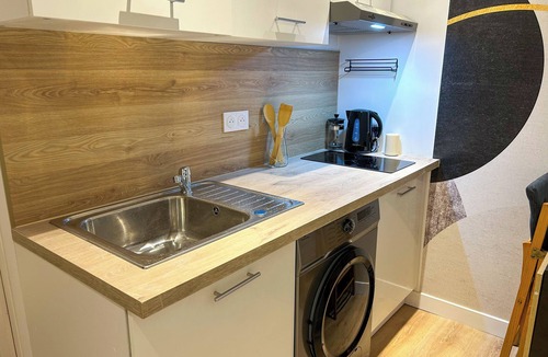 Corbeil-Essonnes Bed & Breakfast | Room N1 Colocation Confort & Service (91)