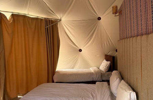 Wadi Rum House | Room-nael Bedouin Camp & Tour