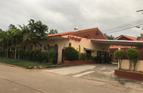 Chumphon House | Room Place