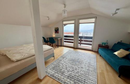 Feldkirchen-Westerham House | Room with a view - Zimmer mit Balkon und Bergblick - zwischen München und Rosenheim