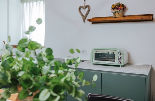 Cison di Valmarino Apartment | Room 'With Castle View' with Wi-Fi and Air Conditioning