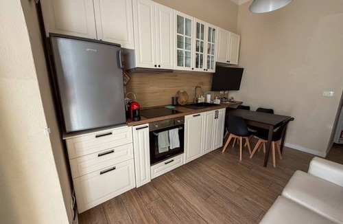 Careggi Rifredi House | Room with private bath in apartment close to all amenities