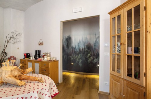 Castello Tesino Apartment | 'Room with Sauna 1' with Mountain View and Wi-Fi