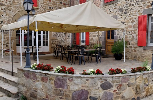 Saint-Gervazy Apartment | Room with Shared Terrace