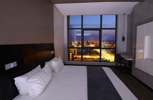 Gaborone Hotel | Room50Two